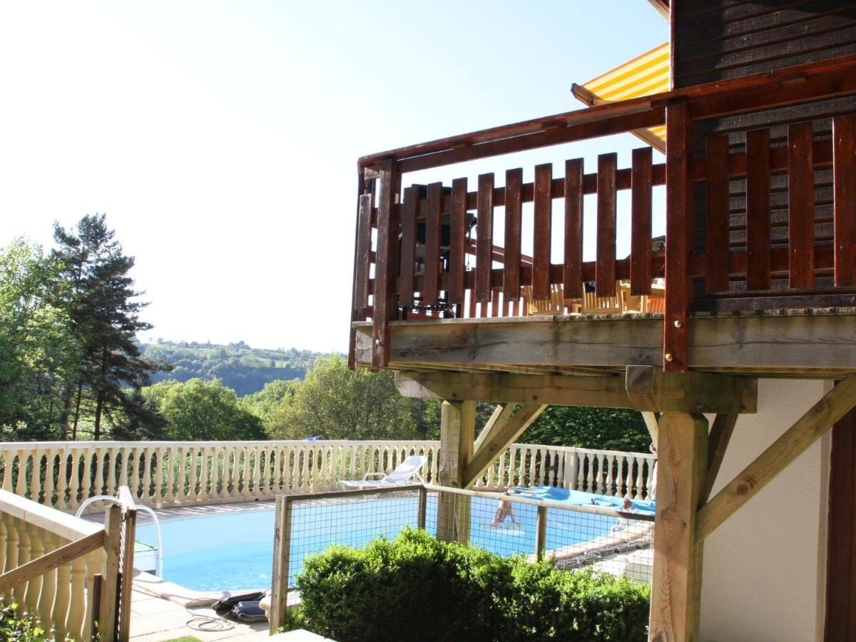 Cozy Holiday Home near Lake in Beaulieu Buitenkant foto