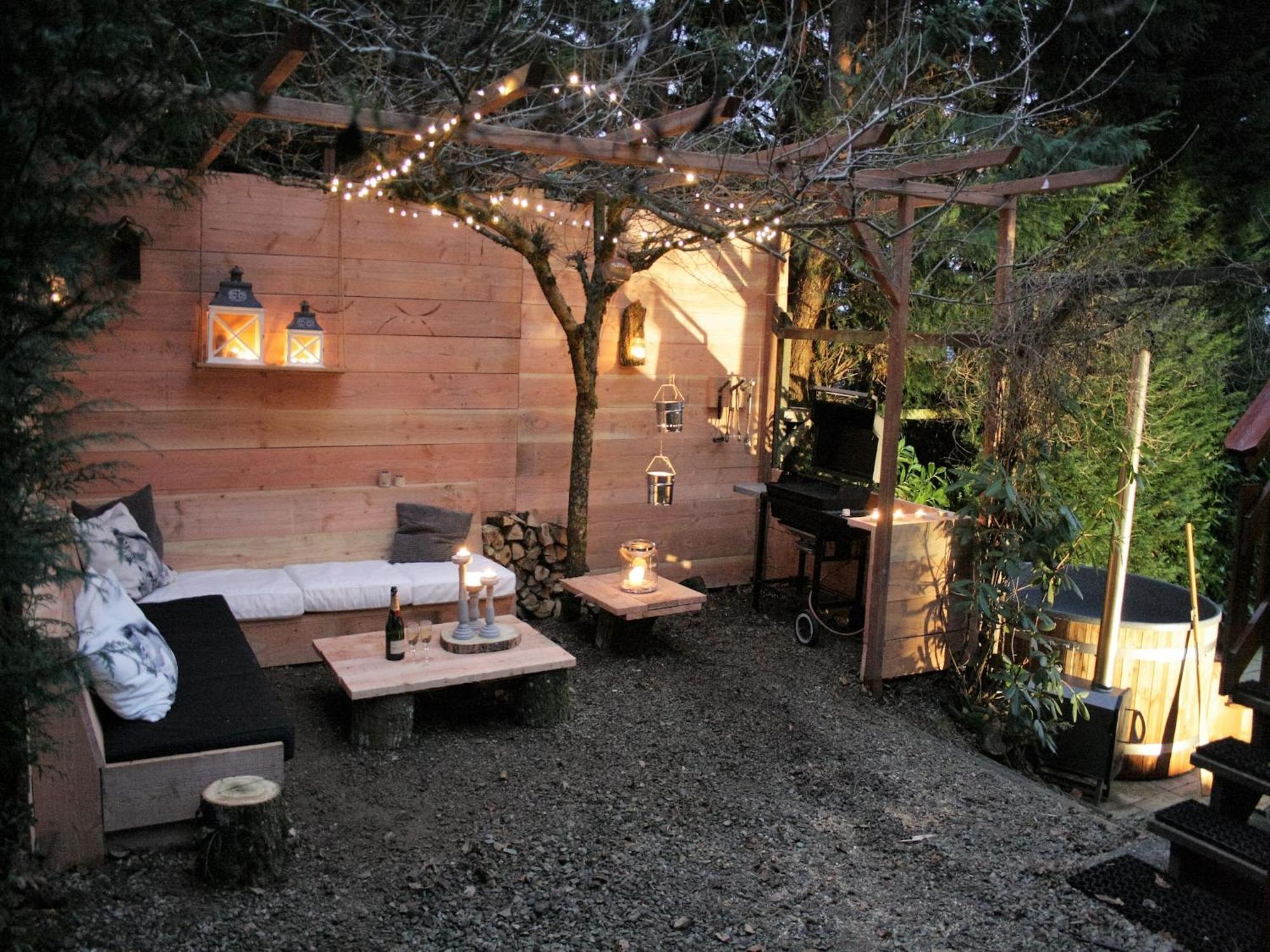 Cozy Holiday Home near Lake in Beaulieu Buitenkant foto